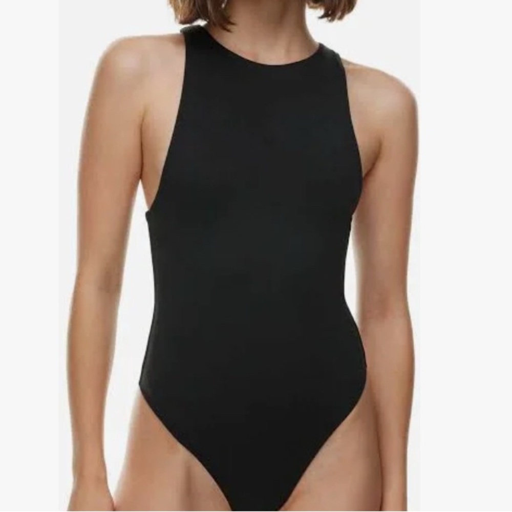 Aritzia Women's Babaton Contour '90S Bodysuit